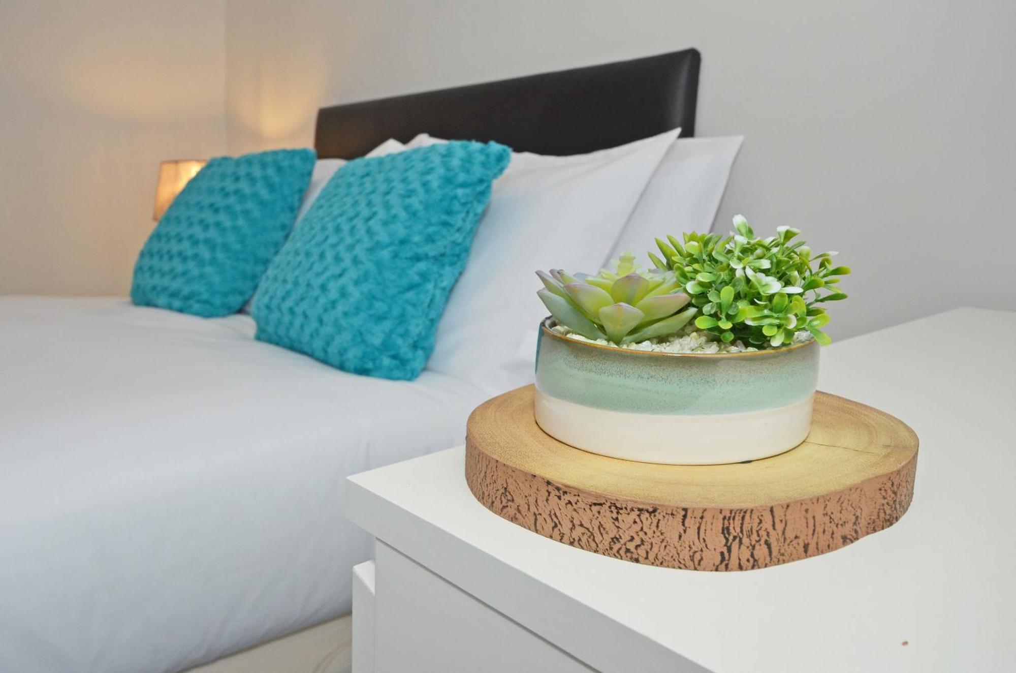 Townhouse Plus @ London Road Stoke Buitenkant foto